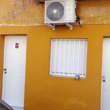 Estudio Encantador Cerca Del Carrefour Rosaleda 1 Malaga Zewnętrze zdjęcie