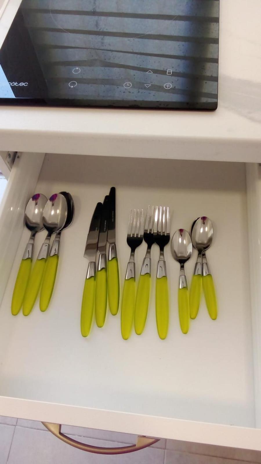 Estudio Encantador Cerca Del Carrefour Rosaleda 1 Malaga Zewnętrze zdjęcie