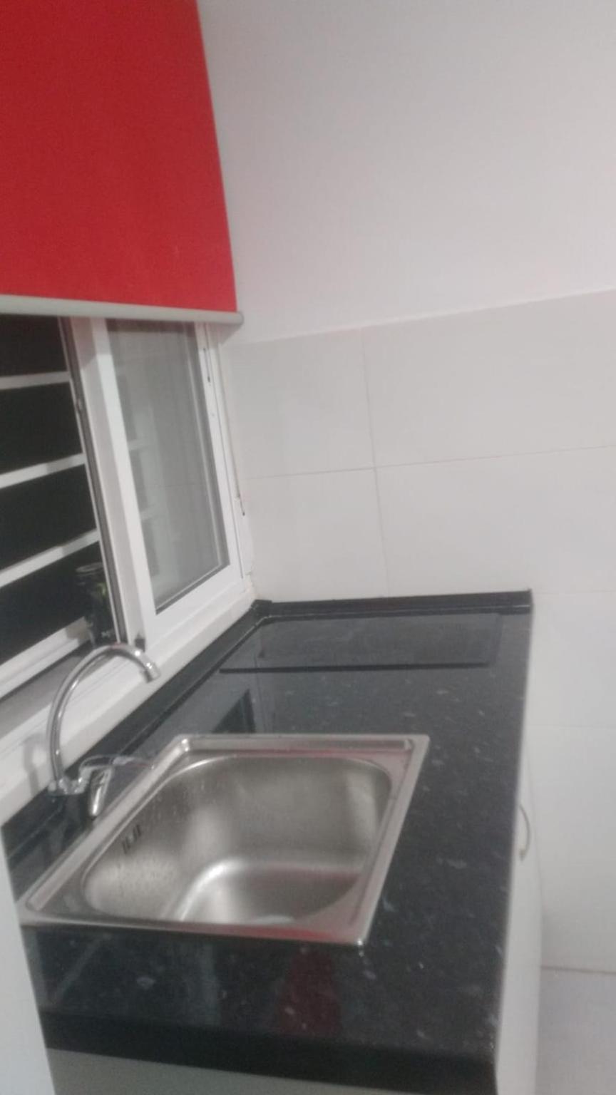 Estudio Encantador Cerca Del Carrefour Rosaleda 1 Malaga Zewnętrze zdjęcie